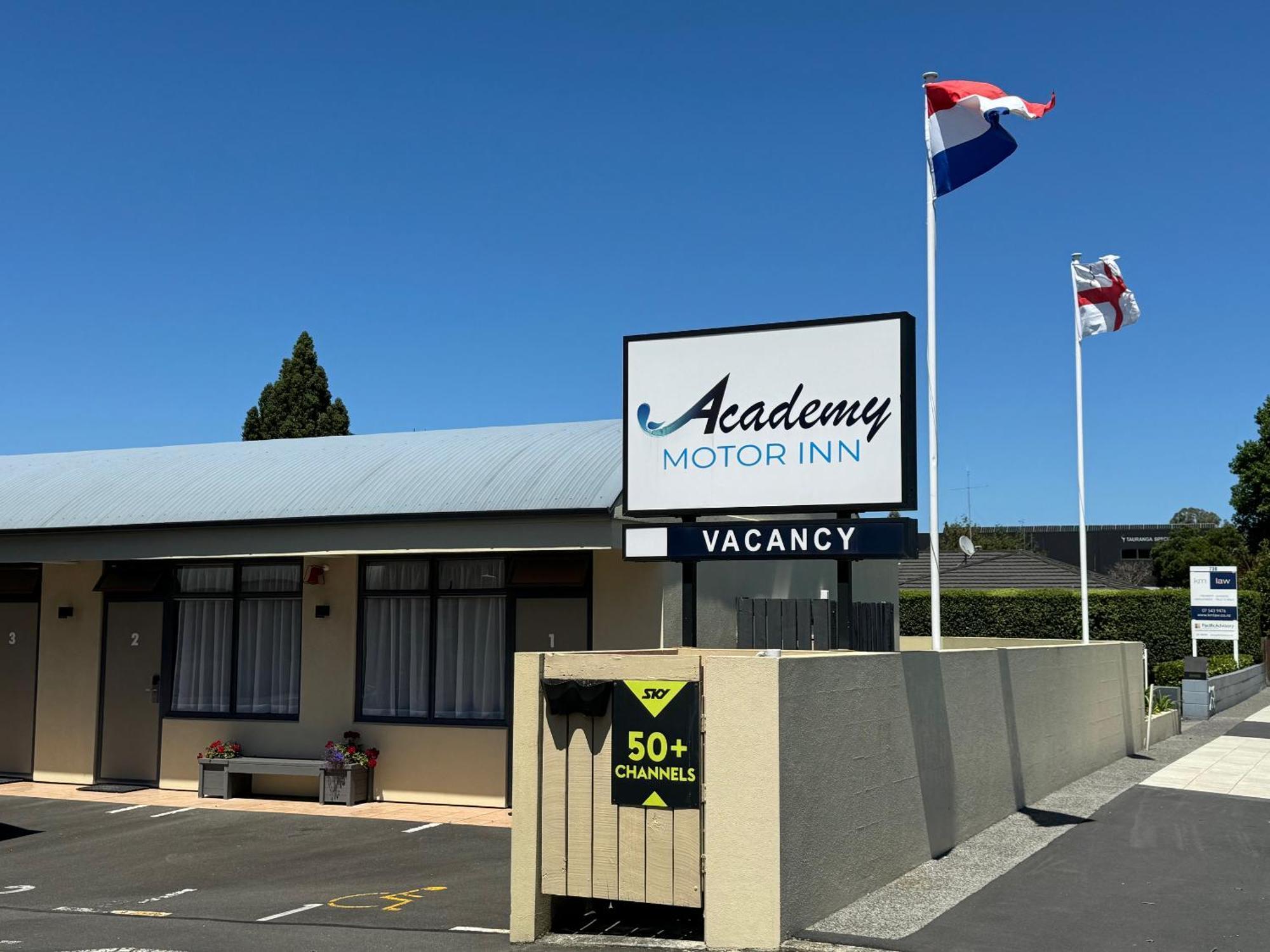 Academy Motor Inn Tauranga Bagian luar foto