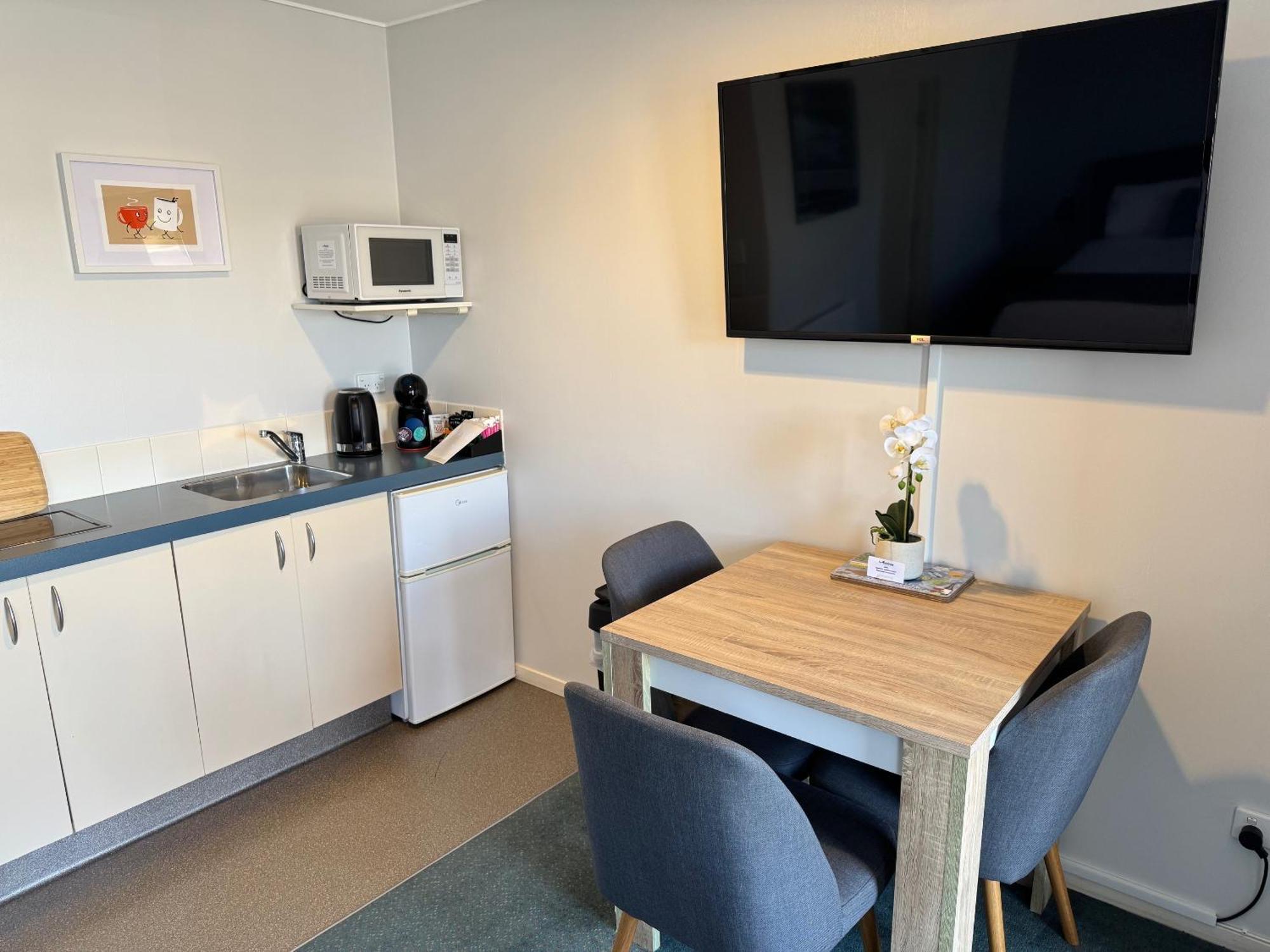 Academy Motor Inn Tauranga Bagian luar foto