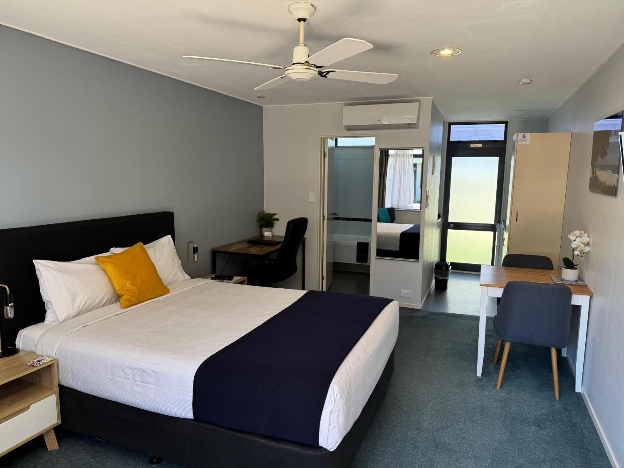Academy Motor Inn Tauranga Bagian luar foto
