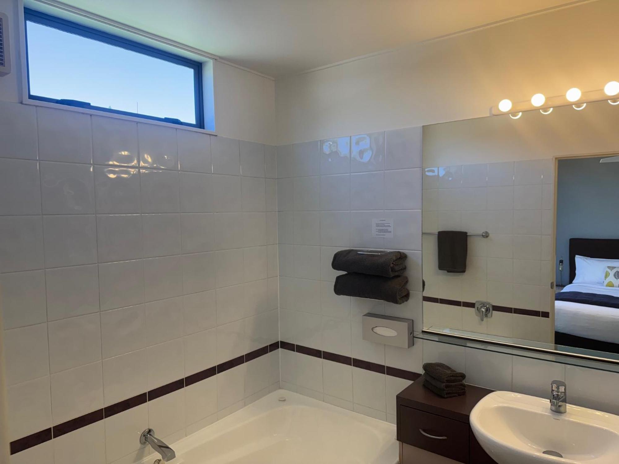 Academy Motor Inn Tauranga Bagian luar foto